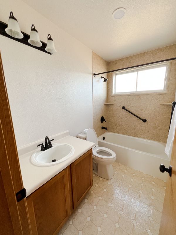 Top Bathroom Remodeling Companies in North Hollywood, CA